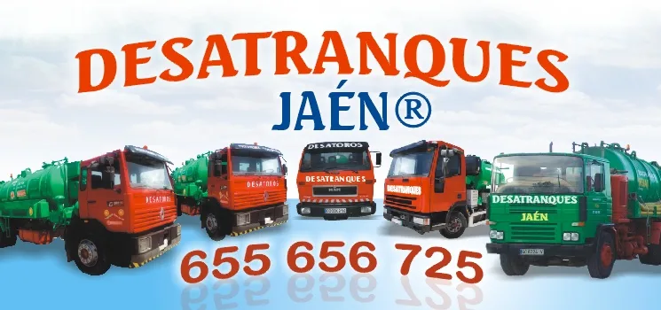 Flota de Desatranques Jaén: camiones cuba rojos y verdes con el teléfono 655 656 725